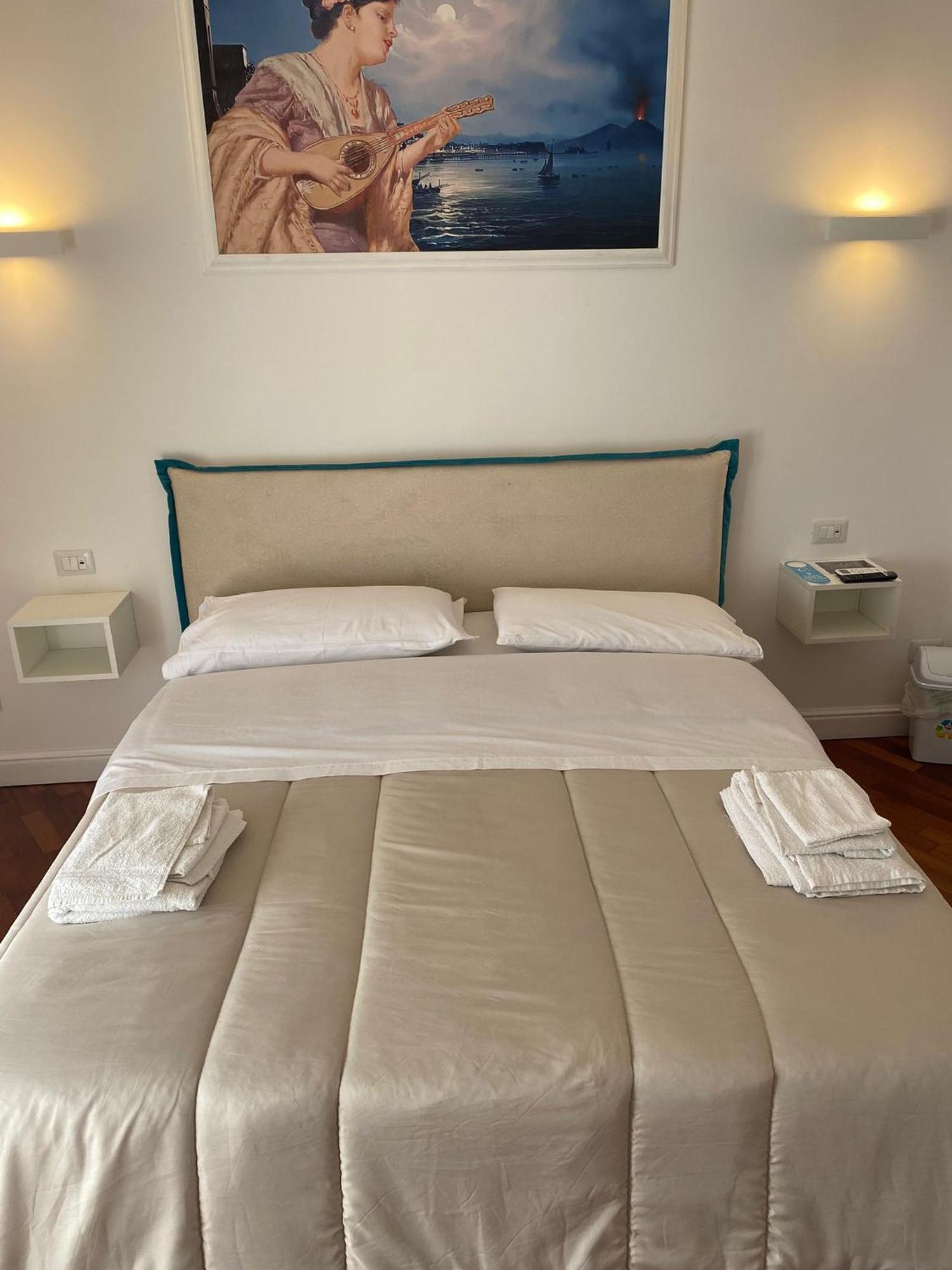 La Canzonetta Affittacamere Napoli Ngoại thất bức ảnh